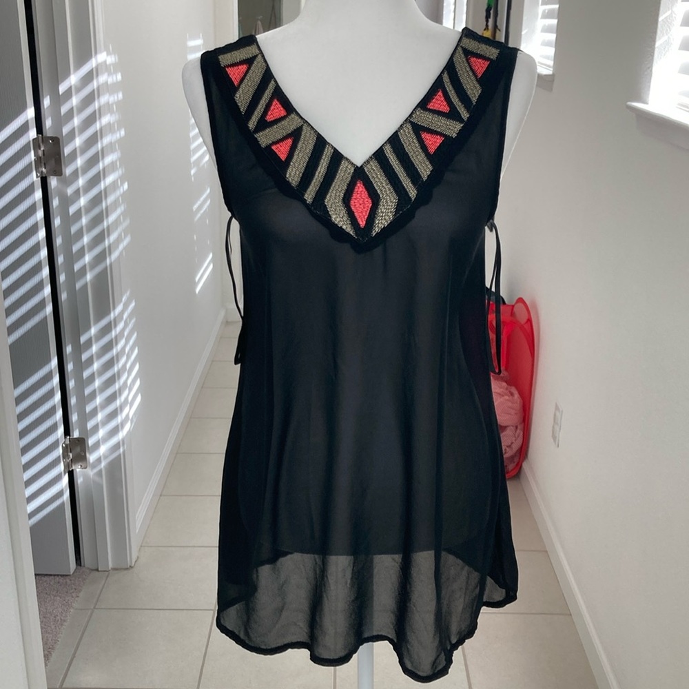 Bohemian sheer tank S 8 Birdies